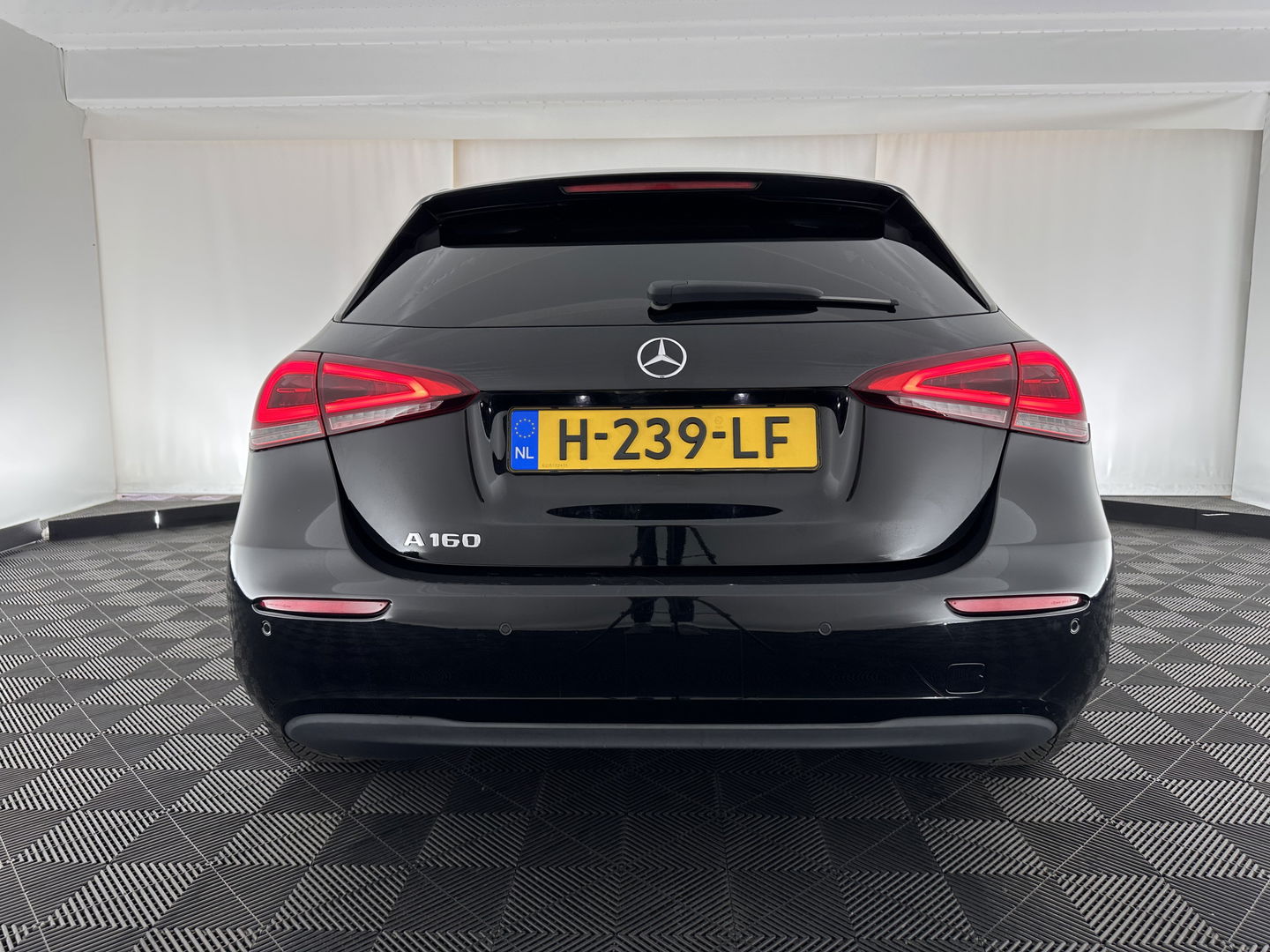 Mercedes-Benz A-Klasse 160 Business Solution *1/2ELATHER | FULL-LED | WIDE-SCREEN-COCKPIT | CAMERA | NAVI-FULLMAP | HEATED-COMFORTSEATS | ECC | PDC | CRUISE | 16''ALU*