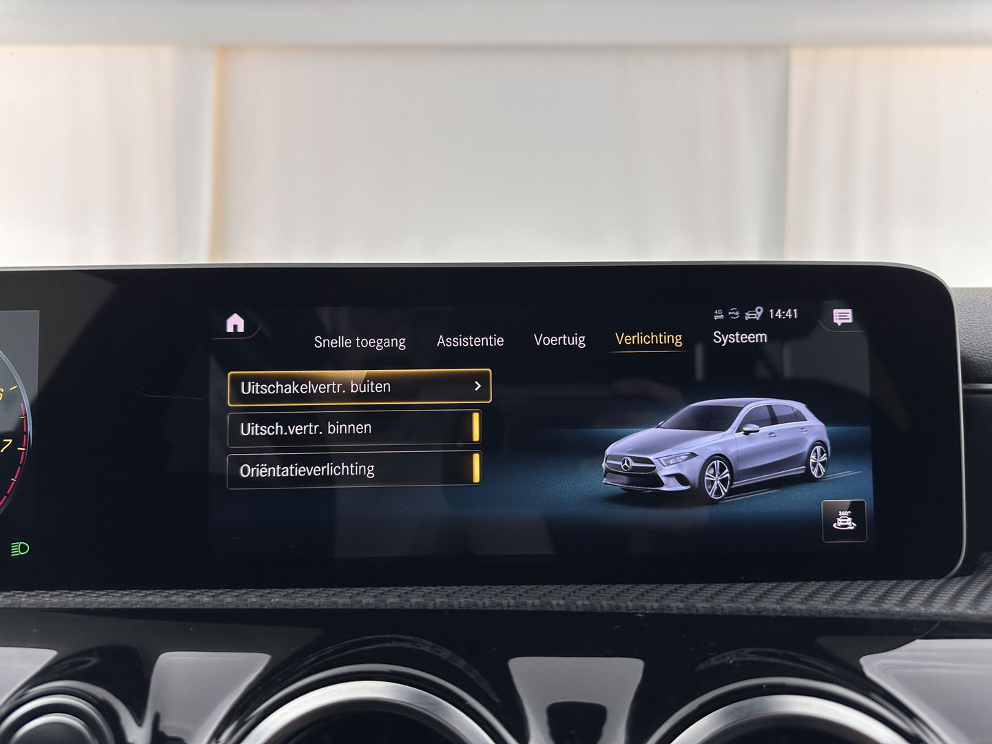 Mercedes-Benz A-Klasse 160 Business Solution *1/2ELATHER | FULL-LED | WIDE-SCREEN-COCKPIT | CAMERA | NAVI-FULLMAP | HEATED-COMFORTSEATS | ECC | PDC | CRUISE | 16''ALU*