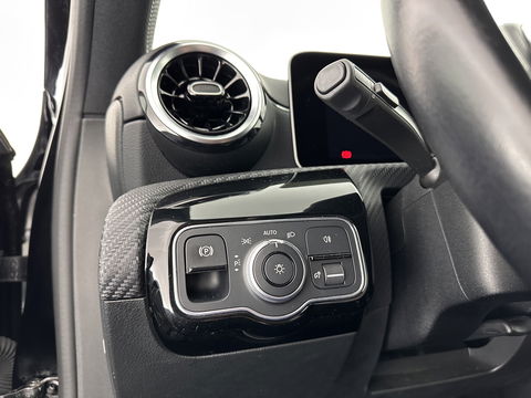 Mercedes-Benz A-Klasse 160 Business Solution *1/2ELATHER | FULL-LED | WIDE-SCREEN-COCKPIT | CAMERA | NAVI-FULLMAP | HEATED-COMFORTSEATS | ECC | PDC | CRUISE | 16''ALU*