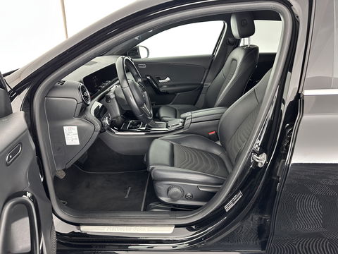 Mercedes-Benz A-Klasse 160 Business Solution *1/2ELATHER | FULL-LED | WIDE-SCREEN-COCKPIT | CAMERA | NAVI-FULLMAP | HEATED-COMFORTSEATS | ECC | PDC | CRUISE | 16''ALU*