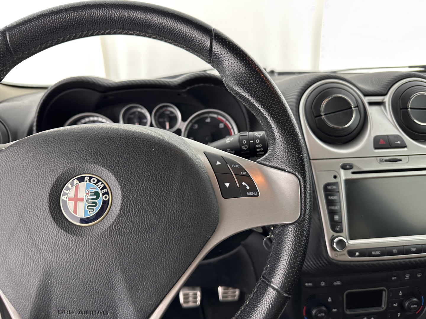 Alfa Romeo MiTo 1.3 JTDm ECO Limited Edition *LUXURY-LEATHER | NAVI-FULLMAP | SPORT-SEATS | ECC | PDC | CRUISE | 17''ALU*