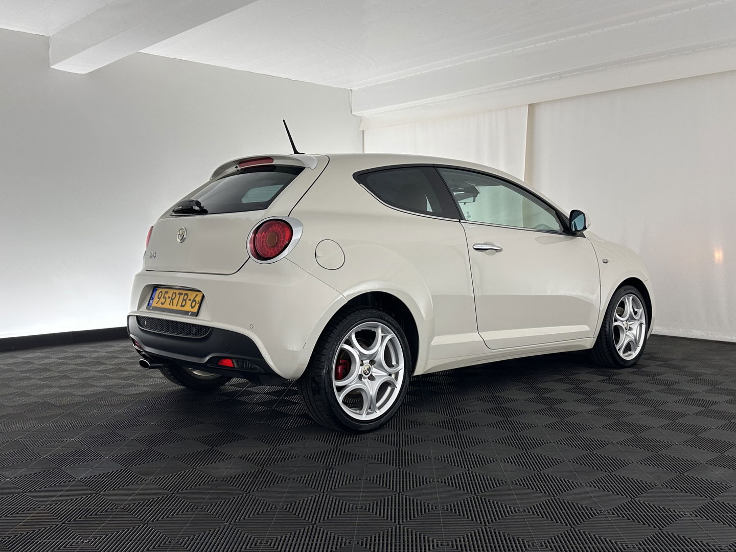 Alfa Romeo MiTo 1.3 JTDm ECO Limited Edition *LUXURY-LEATHER | NAVI-FULLMAP | SPORT-SEATS | ECC | PDC | CRUISE | 17''ALU*