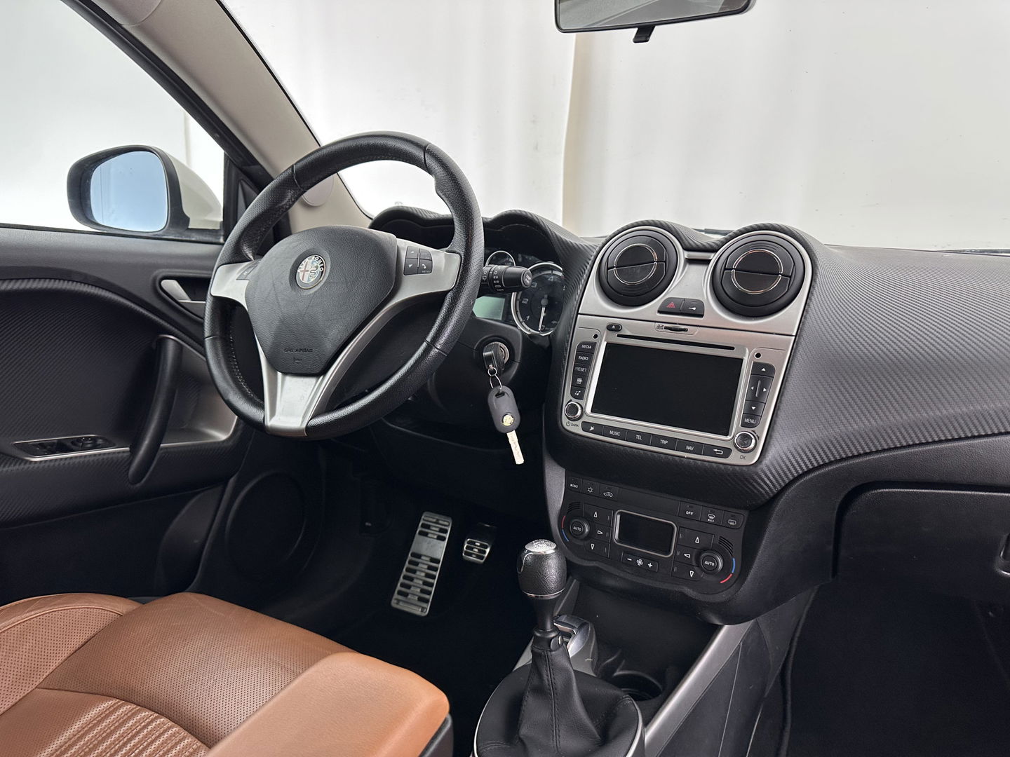 Alfa Romeo MiTo 1.3 JTDm ECO Limited Edition *LUXURY-LEATHER | NAVI-FULLMAP | SPORT-SEATS | ECC | PDC | CRUISE | 17''ALU*