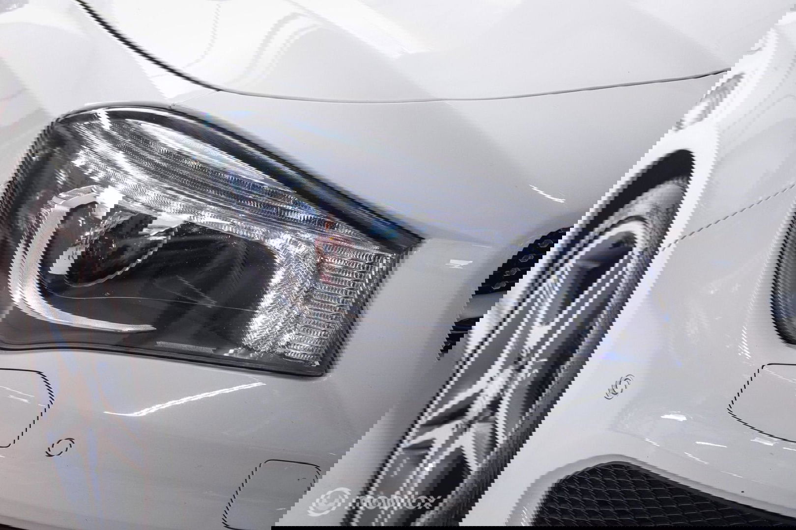 Mercedes-Benz CLA-Klasse Shooting Brake 180 AMG Line | Panorama | Trekhaak | Sportleder | LED | Navigatie | NL auto NAP | Rijklaarprijs |