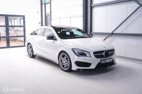 Mercedes-Benz CLA-Klasse Shooting Brake 180 AMG Line | Panorama | Trekhaak | Sportleder | LED | Navigatie | NL auto NAP | Rijklaarprijs |