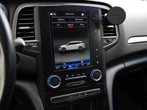 Renault Mégane Estate 1.3 TCe 140 Limited EDC Automaat
