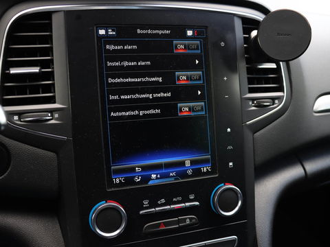 Renault Mégane Estate 1.3 TCe 140 Limited EDC Automaat
