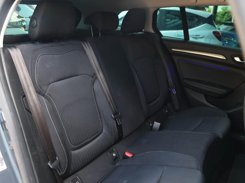 Renault Mégane Estate 1.3 TCe 140 Limited EDC Automaat