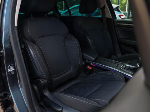 Renault Mégane Estate 1.3 TCe 140 Limited EDC Automaat