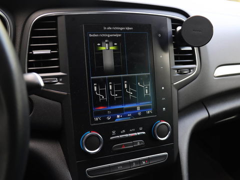 Renault Mégane Estate 1.3 TCe 140 Limited EDC Automaat