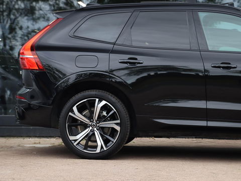 Volvo XC60 T8 AWD Plus Dark 455PK | 360 Cam | 21'' | Harman Kardon | Winterpakket
