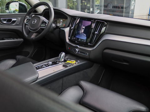 Volvo XC60 T8 AWD Inscription | 360 Cam | Trekhaak | Luchtvering
