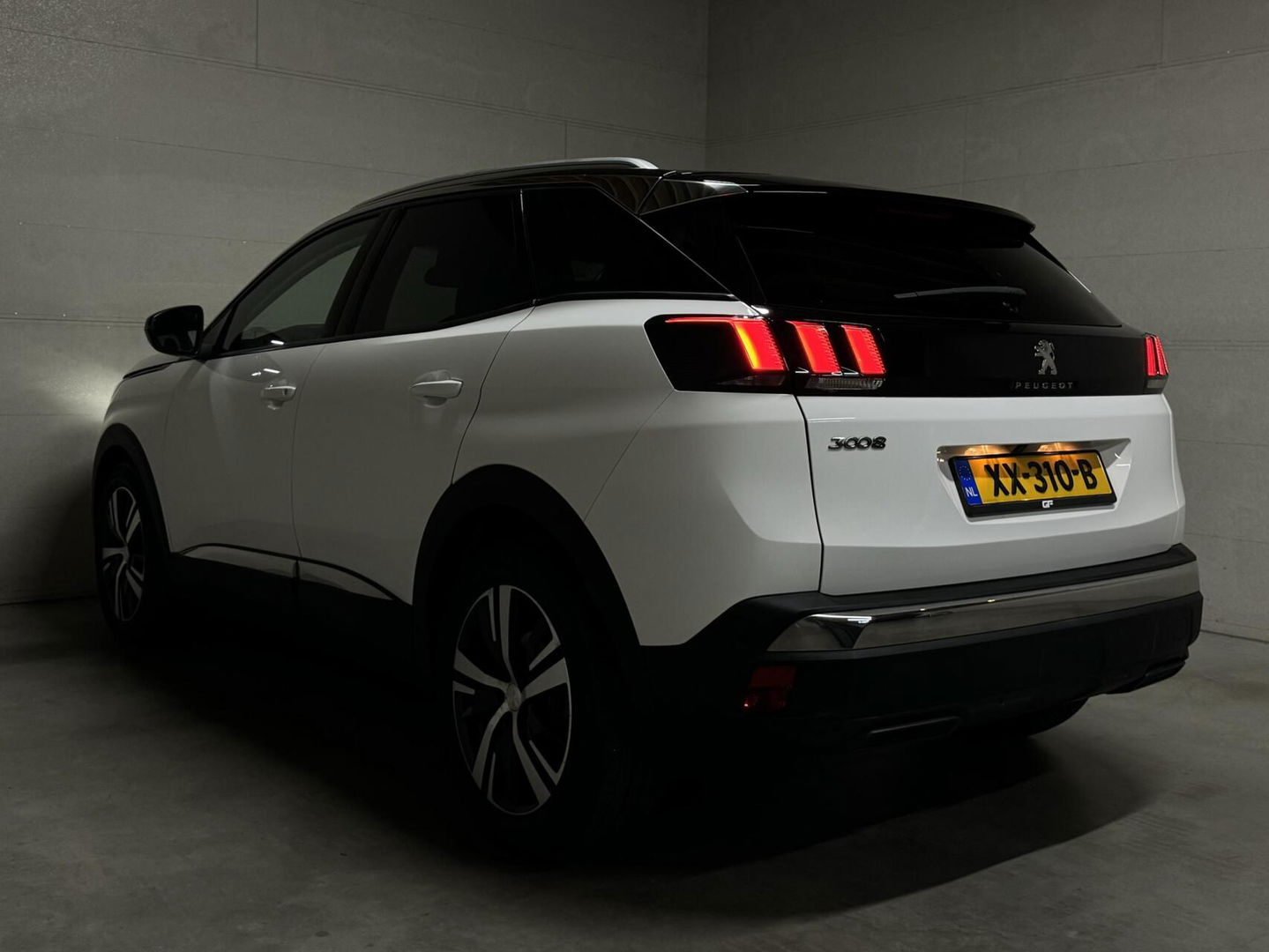 Peugeot 3008 1.6 PureTech Allure CarPlay 360° Cruise Sfeerv. NAP