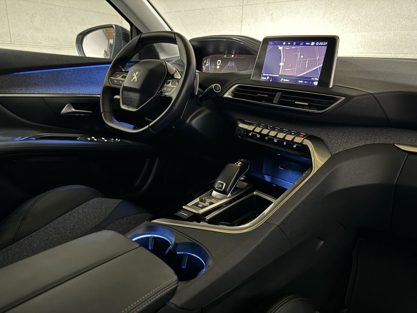 Peugeot 3008 1.6 PureTech Allure CarPlay 360° Cruise Sfeerv. NAP
