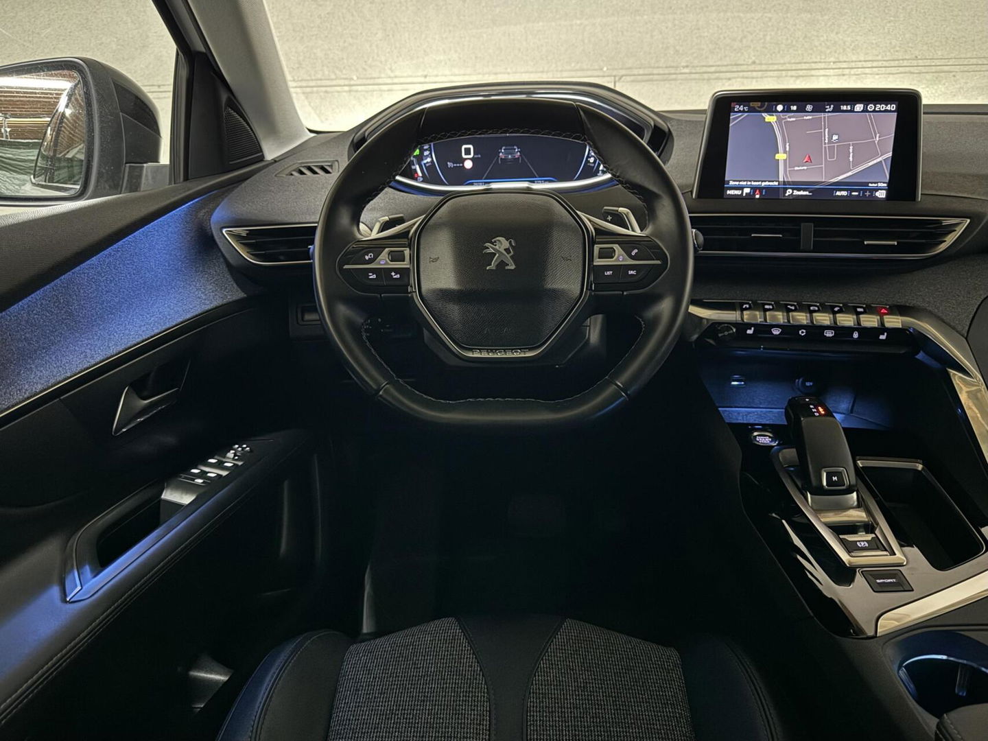 Peugeot 3008 1.6 PureTech Allure CarPlay 360° Cruise Sfeerv. NAP