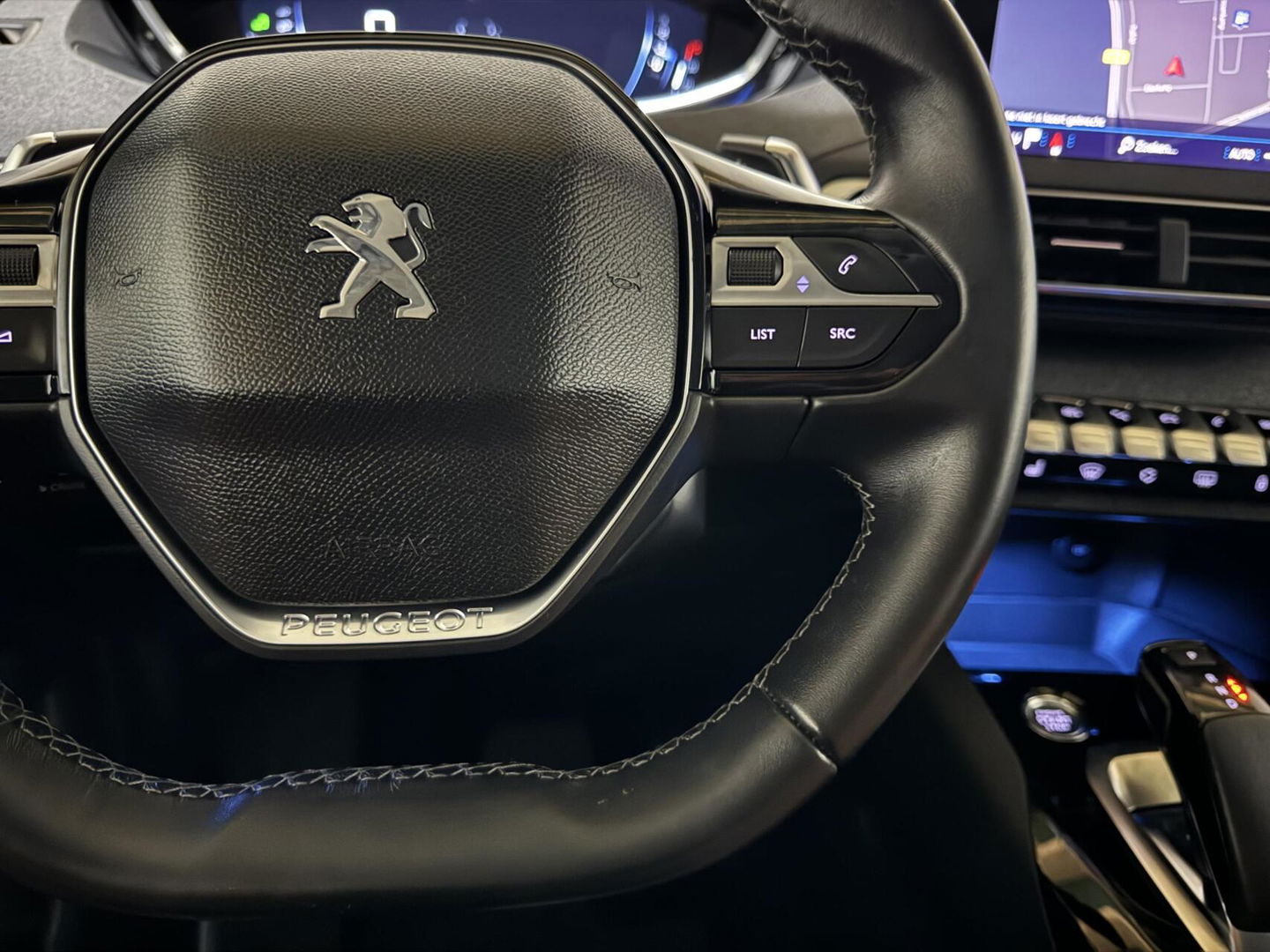 Peugeot 3008 1.6 PureTech Allure CarPlay 360° Cruise Sfeerv. NAP