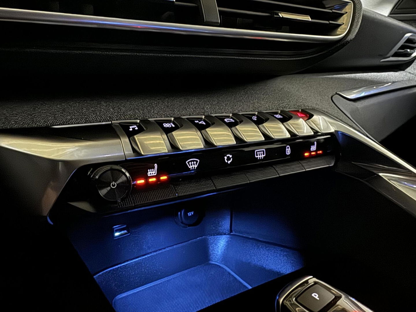 Peugeot 3008 1.6 PureTech Allure CarPlay 360° Cruise Sfeerv. NAP