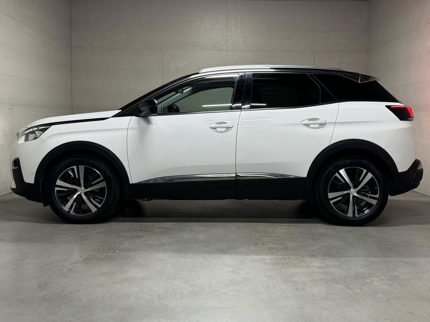 Peugeot 3008 1.6 PureTech Allure CarPlay 360° Cruise Sfeerv. NAP