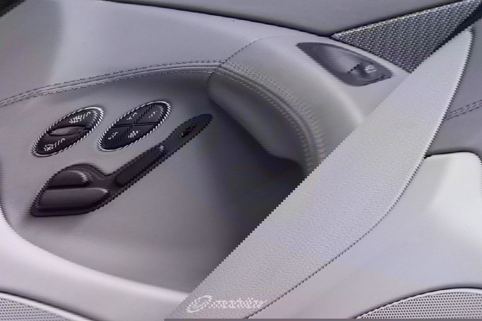 Mercedes-Benz SL-Klasse 350 Roadster | Alcantara | Massage | stoelkoeling | NON ABC | Vol | zeer nette auto |