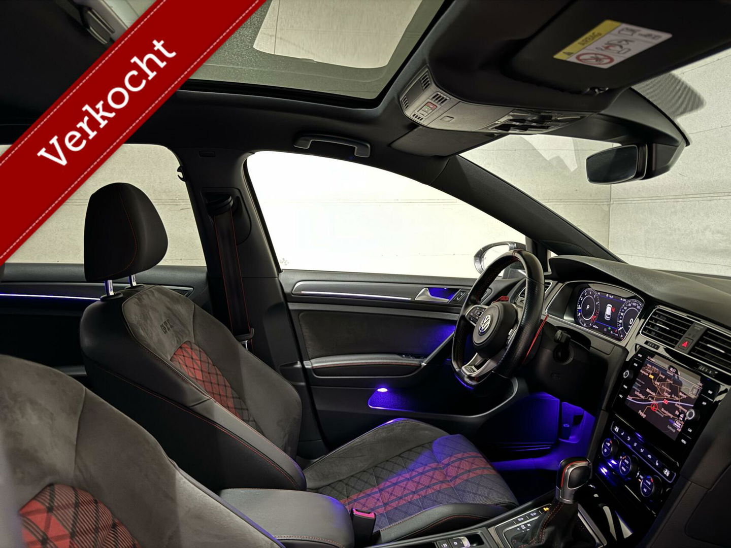 Volkswagen Golf 2.0 TSI GTI TCR Oettinger Pano Virtual Sfeer