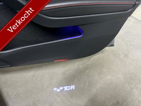 Volkswagen Golf 2.0 TSI GTI TCR Oettinger Pano Virtual Sfeer