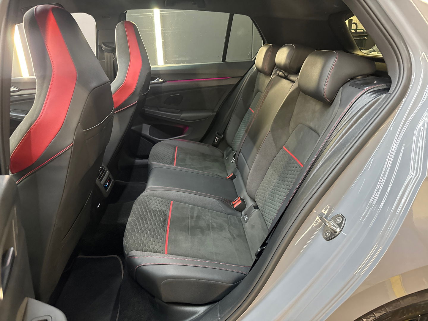 Volkswagen Golf 2.0 TSI GTI Clubsport Pano|H/K|IQ|Keyless