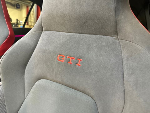 Volkswagen Golf 2.0 TSI GTI Clubsport Pano|H/K|IQ|Keyless