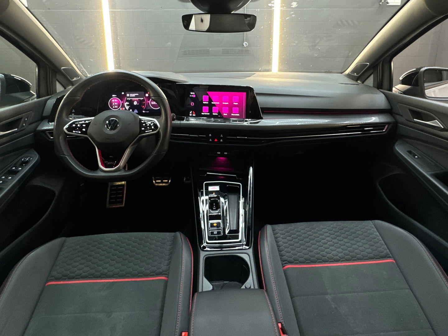 Volkswagen Golf 2.0 TSI GTI Clubsport Pano|H/K|IQ|Keyless