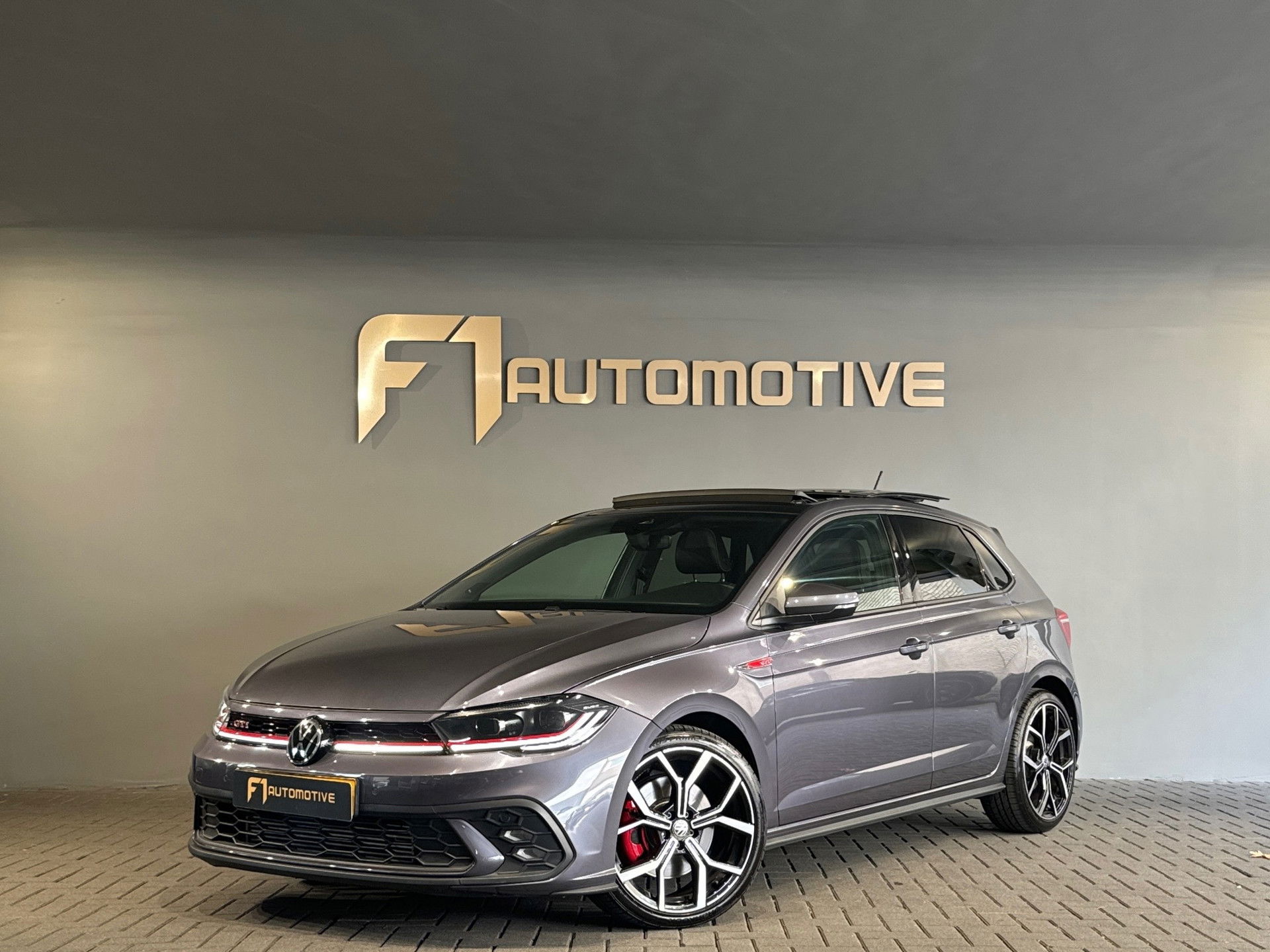 Volkswagen Polo 2.0 TSI GTI Pano|Beat|IQ|NAP|ACC|DCC|NL Auto