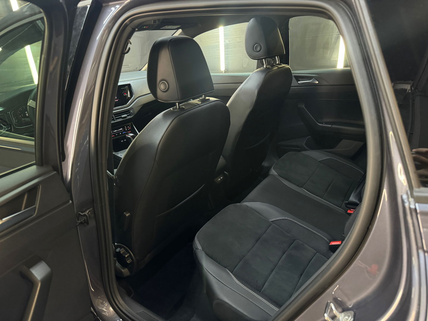 Volkswagen Polo 2.0 TSI GTI Pano|Beat|IQ|NAP|ACC|DCC|NL Auto
