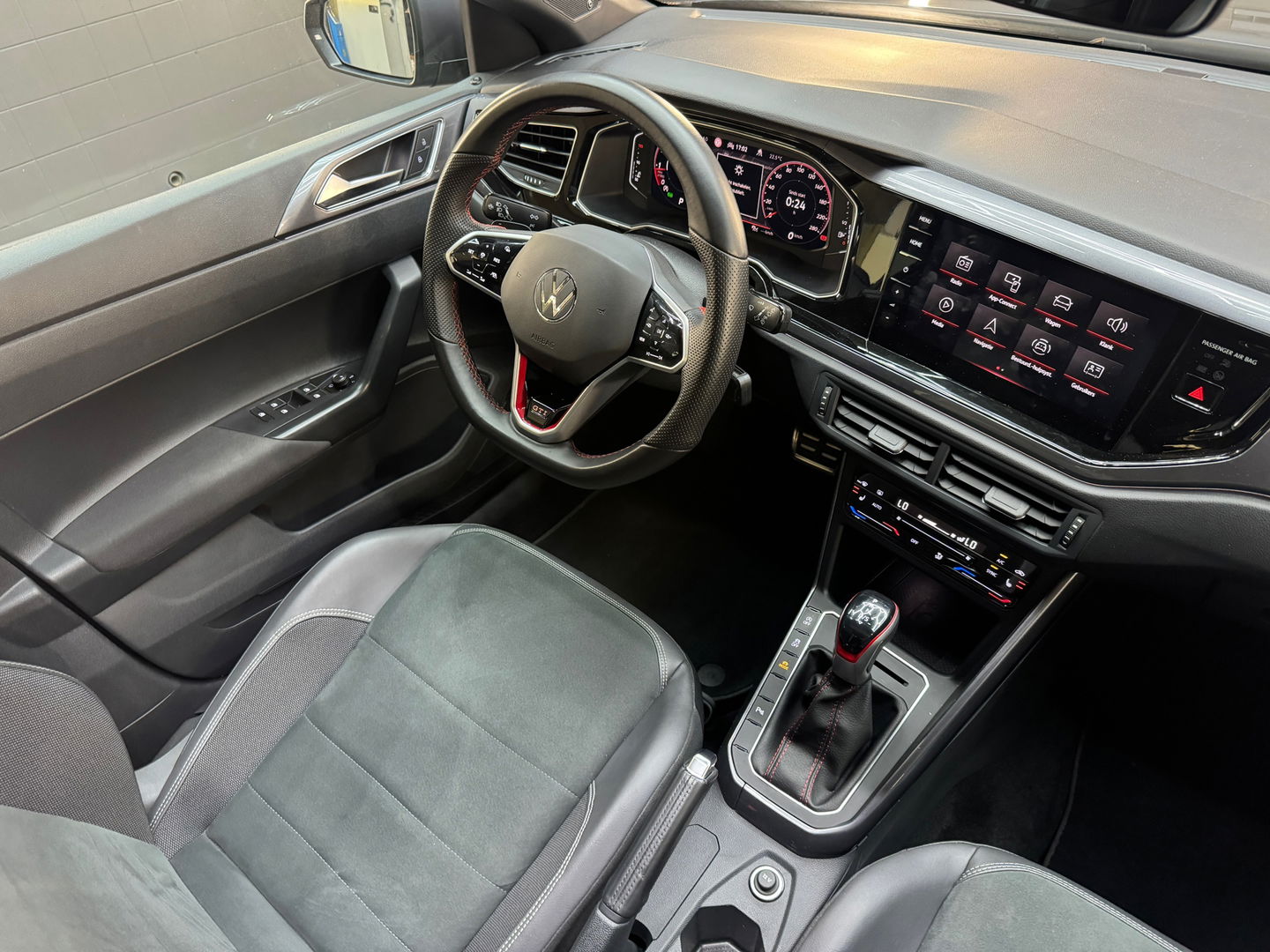 Volkswagen Polo 2.0 TSI GTI Pano|Beat|IQ|NAP|ACC|DCC|NL Auto