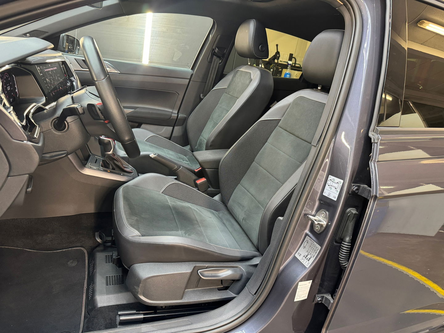 Volkswagen Polo 2.0 TSI GTI Pano|Beat|IQ|NAP|ACC|DCC|NL Auto