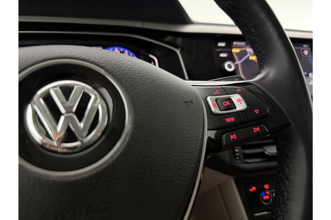 Volkswagen Polo 1.0 TSI R-Line LED Virtual Clima Cruise Carplay Navi PDC 16"LMV