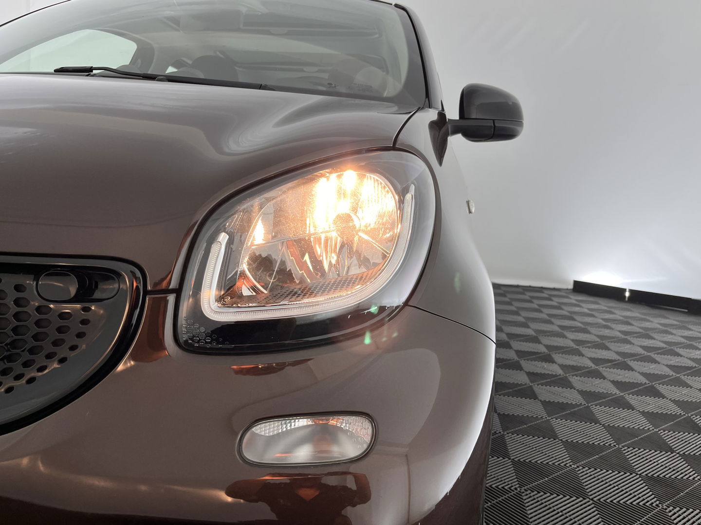 Smart Forfour electric drive prime 18 kWh *PANO | LUXURY-LEATHER | NAVI-FULLMAP | CAMERA | HEATED-COMFORTSEATS | AIRCO | CRUISE | 15''ALU*
