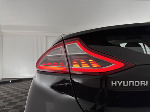 Hyundai IONIQ Premium EV (INCL-BTW) *PANO | FULL-LEATHER | INFINITY-AUDIO | FULL-LED | KEYLESS | NAVI-FULLMAP |  ADAPTIVE-CRUISE |  DAB | CAMERA | MEMORY-PACK | DIGI-COCKPIT | CCS-FASTLOADER | LANE-ASSIST...