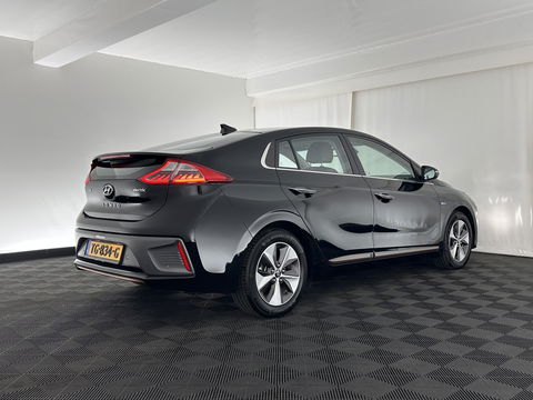 Hyundai IONIQ Premium EV (INCL-BTW) *PANO | FULL-LEATHER | INFINITY-AUDIO | FULL-LED | KEYLESS | NAVI-FULLMAP |  ADAPTIVE-CRUISE |  DAB | CAMERA | MEMORY-PACK | DIGI-COCKPIT | CCS-FASTLOADER | LANE-ASSIST...