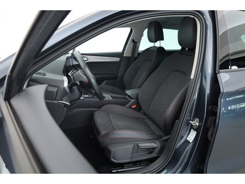 SEAT Leon Sportstourer 1.4 TSI eHybrid PHEV FR Business Intense | Navi | Adapt. Cruise | CarPlay | Stoel-Stuurverw. | Camera | Keyless