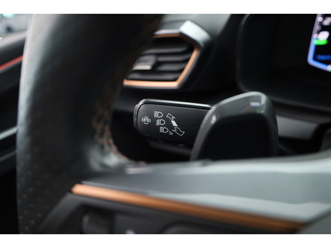 CUPRA Leon Sportstourer 1.4 e-Hybrid VZ Copper Edition 245pk | Navi | Adapt. Cruise | Camera | Stoel-Stuurverw.