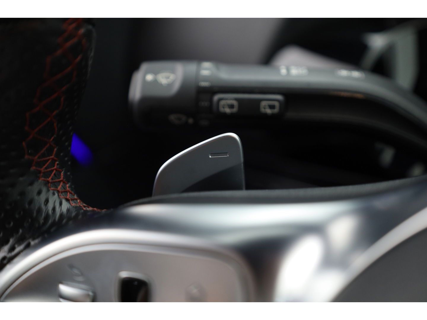 Mercedes-Benz GLA 250 e AMG Line | Augmented Reality | Burmester | Trekhaak | All Season | Dodehoek