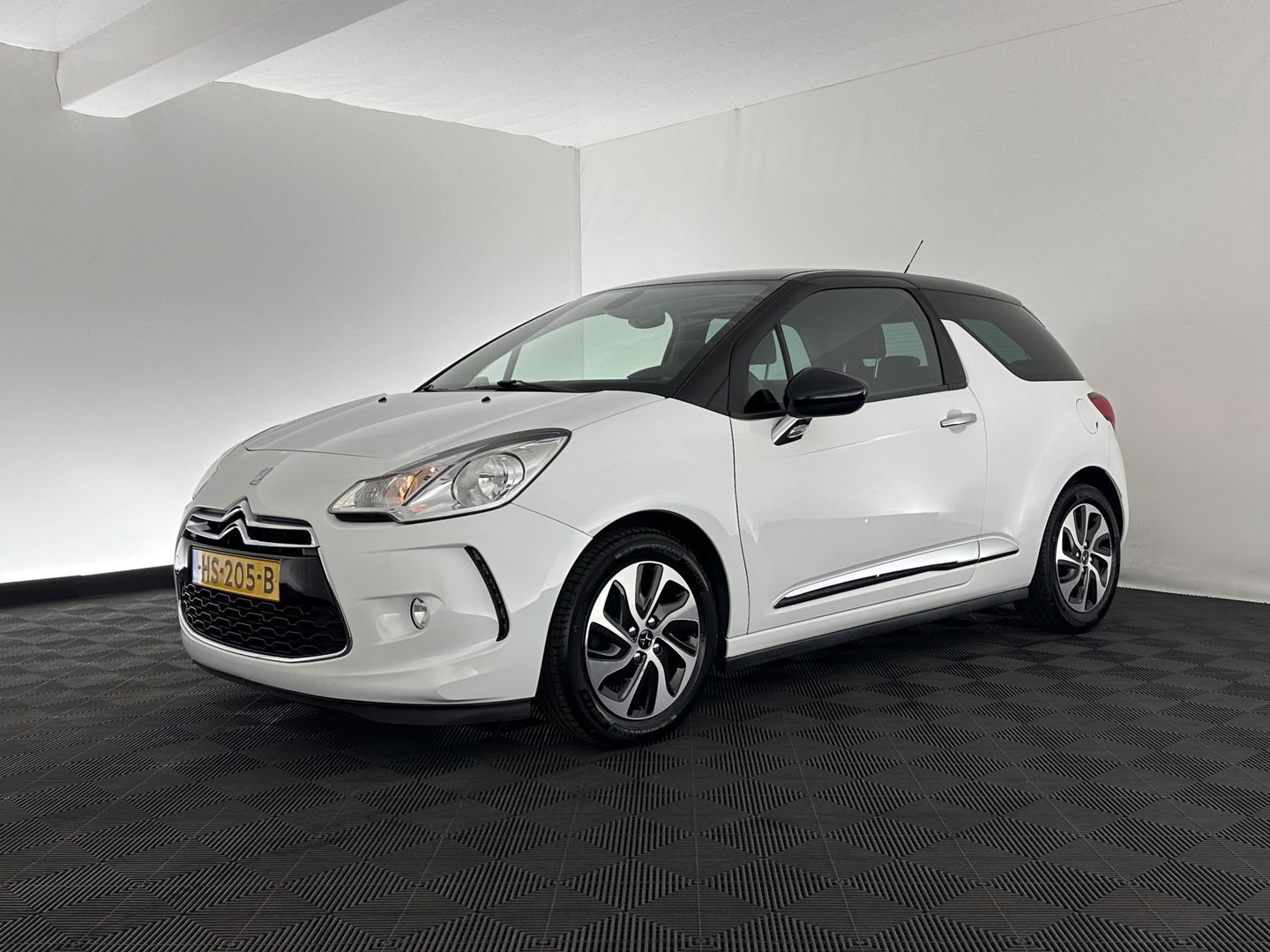 DS DS 3 1.6 BlueHDi Business *NAVI-FULLMAP | SPORT-SEATS | ECC | PDC | CRUISE | 16''ALU*