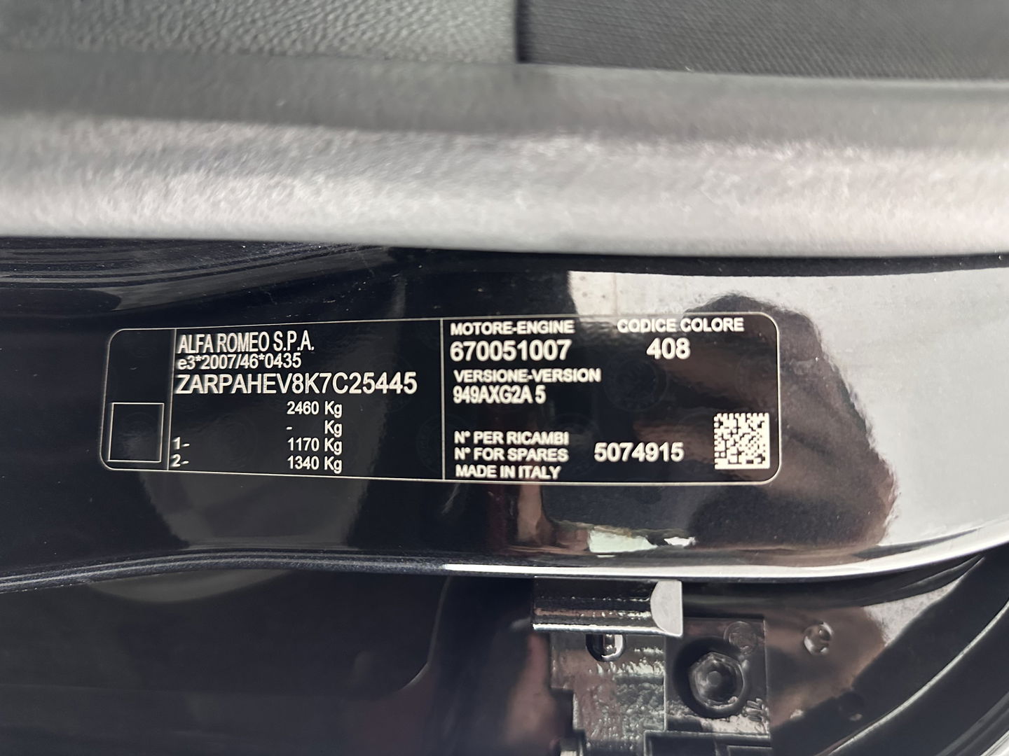 Alfa Romeo Stelvio 2.9 V6 AWD Quadrifoglio (INCL-BTW) Aut. *PANO | LEATHER-ALCANTARA | XENON | ADAPTIVE-CRUISE | BLIND-SPOT | HARMAN/KARDON | MEMORY-PACK | HEATED-SPORTSEATS | DAB+ | KEYLESS | CARPLAY | NAVI-FULLMAP | CARBON-INLAY |