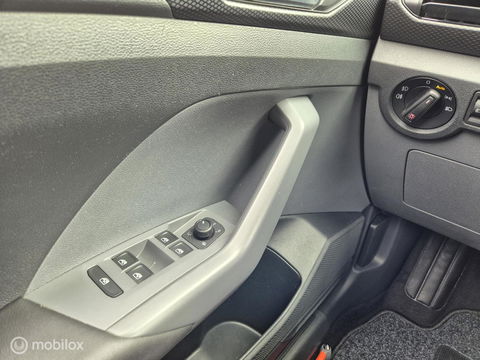Volkswagen T-Cross 1.0 TSI Life Business, Navi, Carplay, NAP