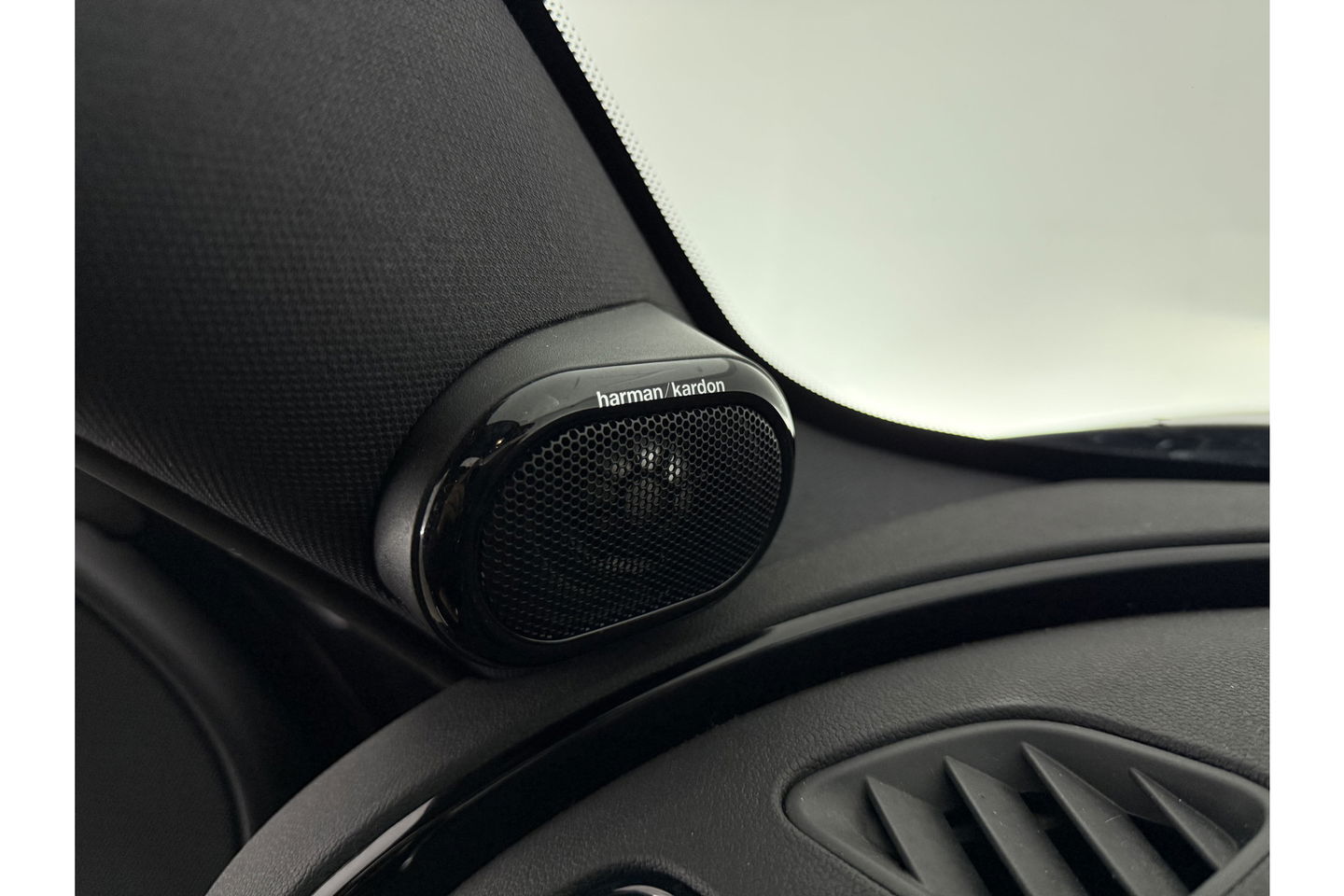 MINI Clubman 1.5 Cooper Richmond Park Edition h/k Audio Camera Pano LED Carplay Clima Cruise Navi Virtual Achterdeuren 18"LMV PDC