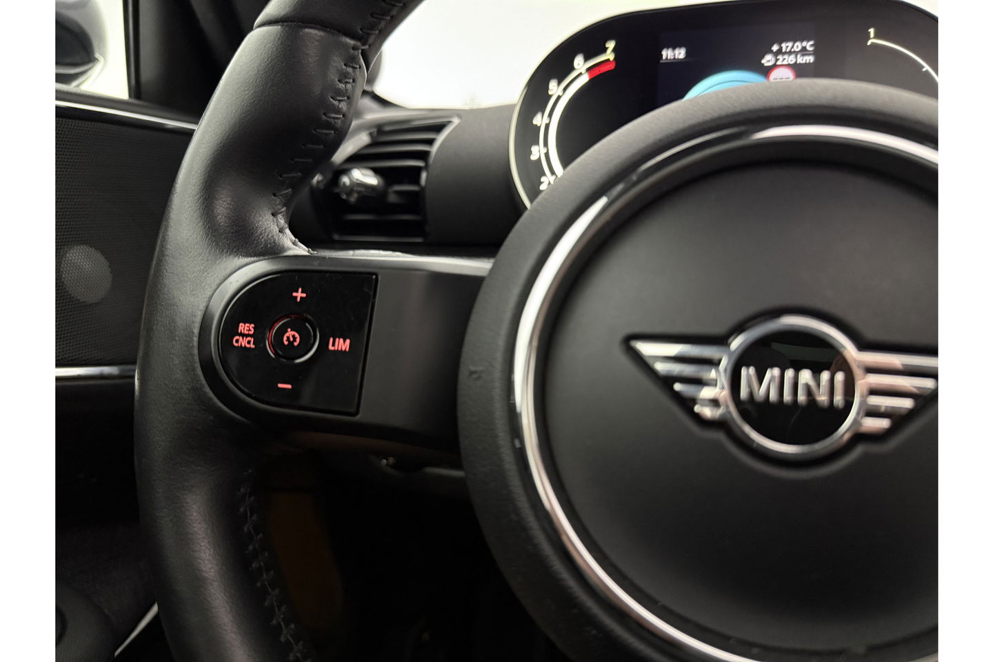 MINI Clubman 1.5 Cooper Richmond Park Edition h/k Audio Camera Pano LED Carplay Clima Cruise Navi Virtual Achterdeuren 18"LMV PDC