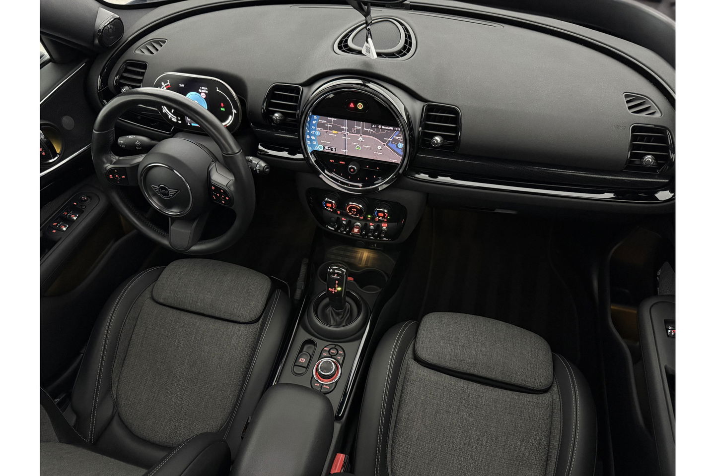 MINI Clubman 1.5 Cooper Richmond Park Edition h/k Audio Camera Pano LED Carplay Clima Cruise Navi Virtual Achterdeuren 18"LMV PDC