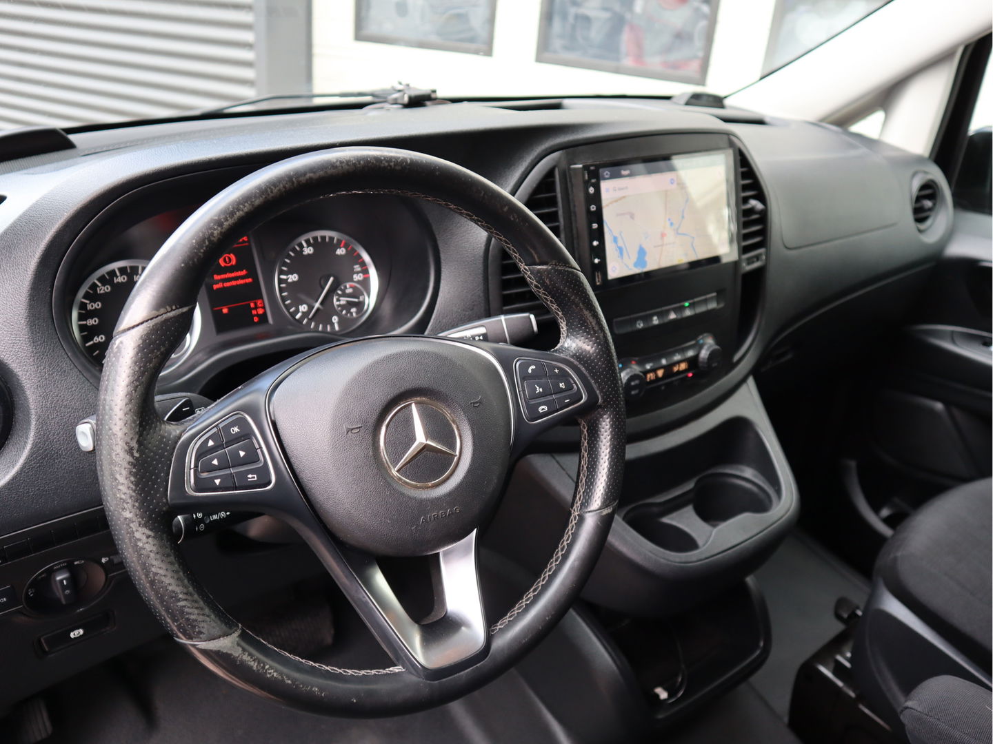 Mercedes-Benz Vito 114 CDI Extra Lang L3 DC 5 Pers. - 2x Schuifdr. - Trekhaak - Clima - Compressor