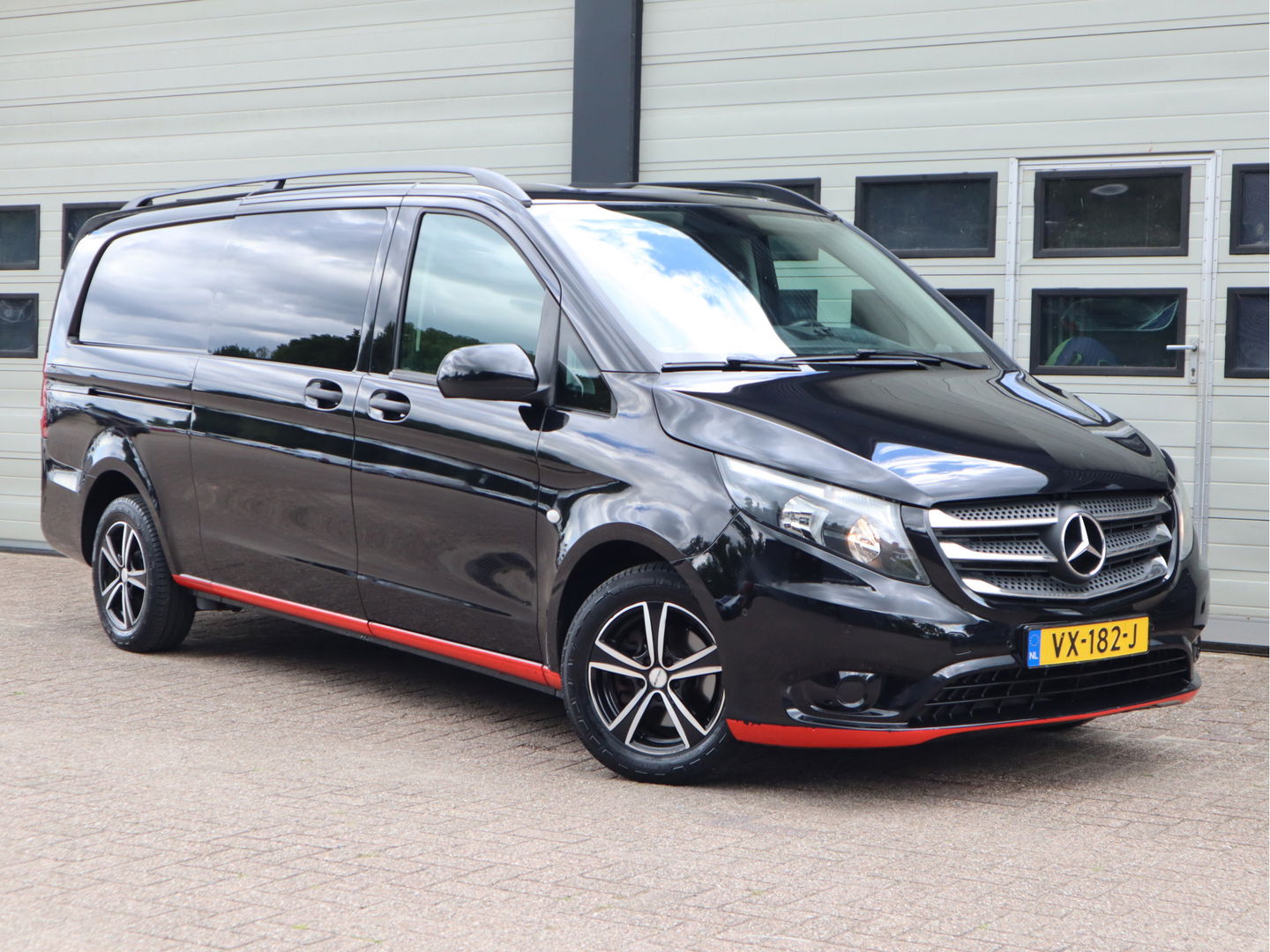 Mercedes-Benz Vito 114 CDI Extra Lang L3 DC 5 Pers. - 2x Schuifdr. - Trekhaak - Clima - Compressor