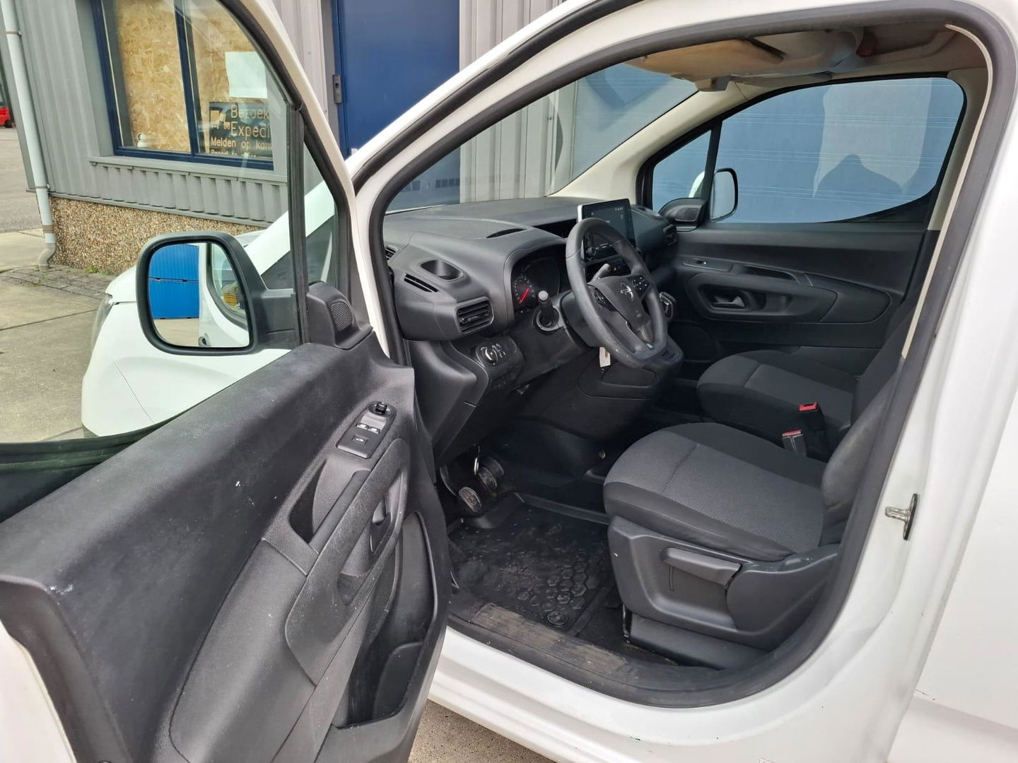 Opel Combo 1.6D L1H1 Edition AIRCO / CRUISE CONTROLE / NAVI / IMPERIAL / TREKHAAK