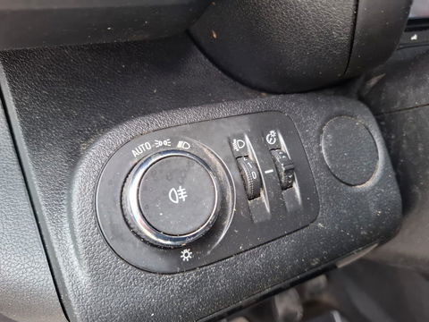 Opel Combo 1.6D L1H1 Edition AIRCO / CRUISE CONTROLE / NAVI / IMPERIAL / TREKHAAK