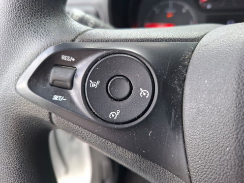Opel Combo 1.6D L1H1 Edition AIRCO / CRUISE CONTROLE / NAVI / IMPERIAL / TREKHAAK